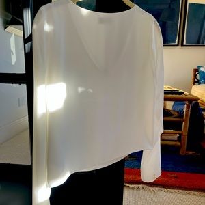 Barely worn Aritzia Babaton V-neck, long-sleeve blouse XXS.